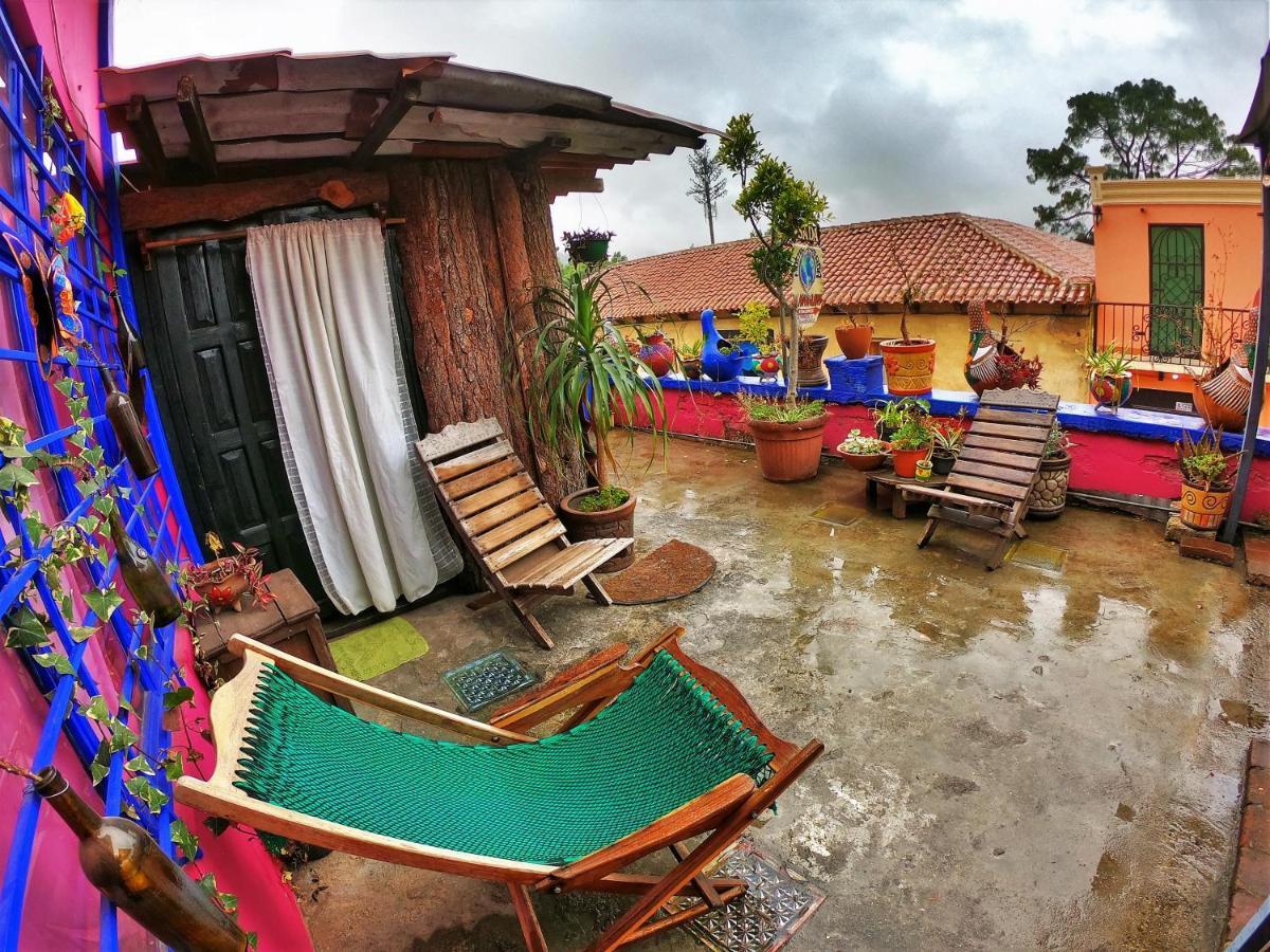 Casa Lothuz Spacio Cultural Y Disidente San Cristóbal de Las Casas エクステリア 写真