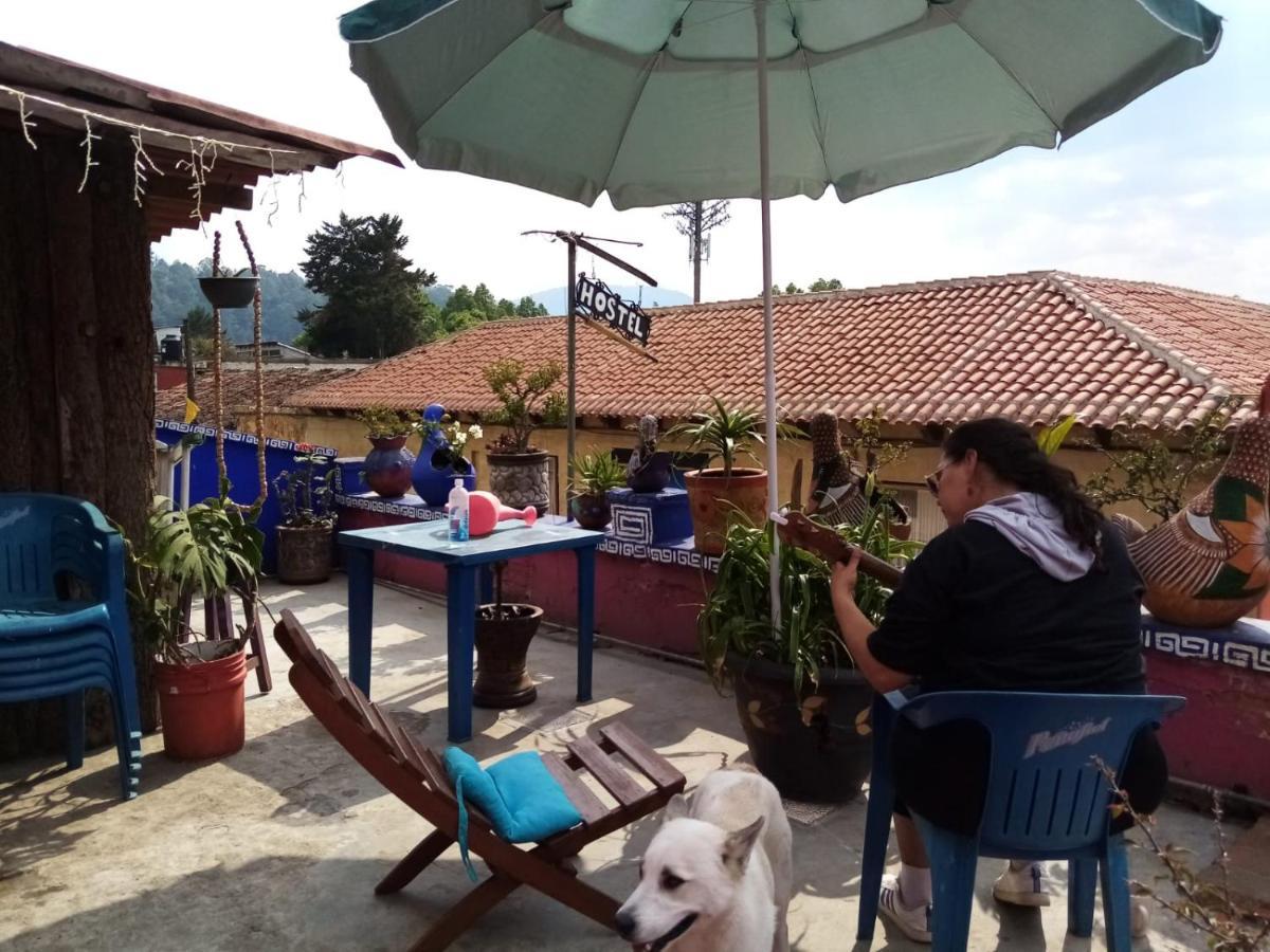 Casa Lothuz Spacio Cultural Y Disidente San Cristóbal de Las Casas エクステリア 写真