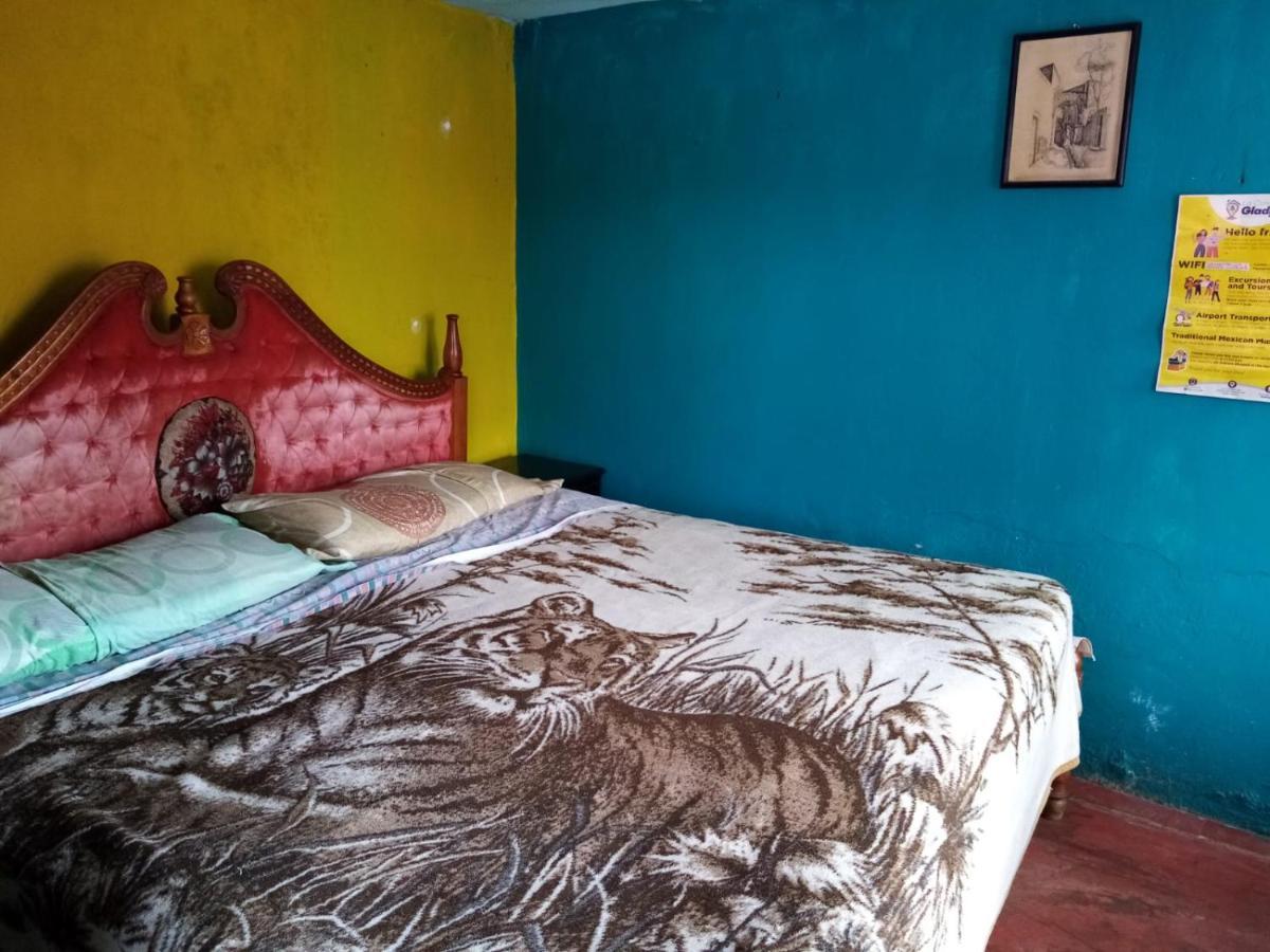 Casa Lothuz Spacio Cultural Y Disidente San Cristóbal de Las Casas エクステリア 写真