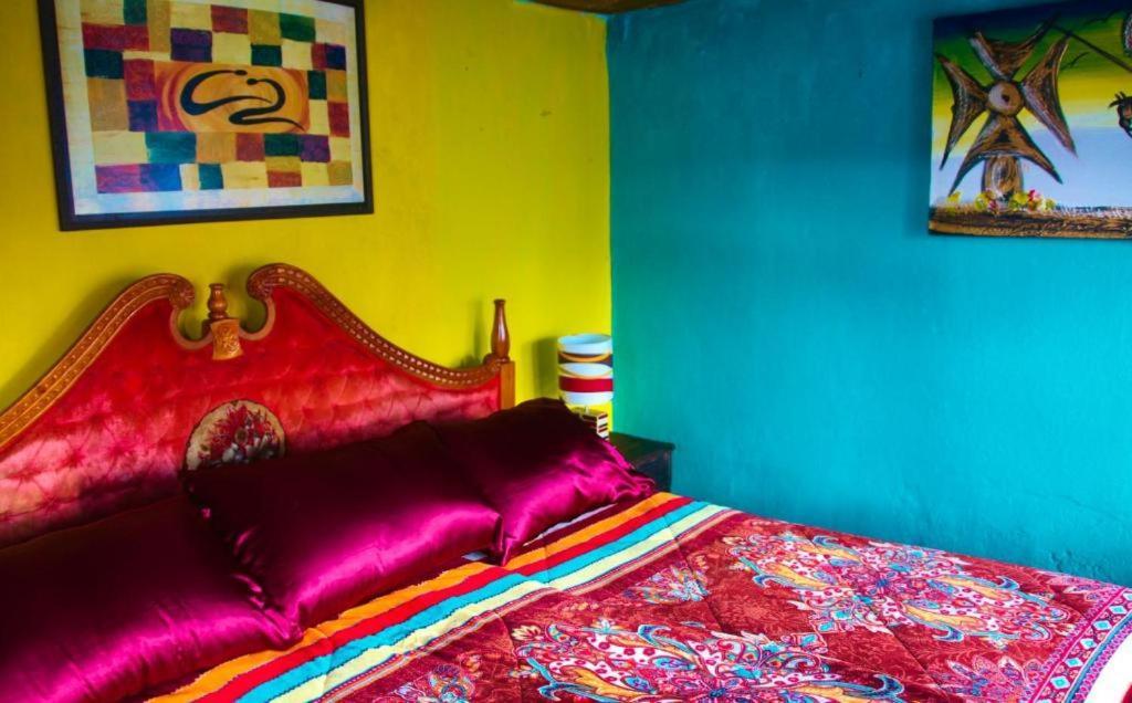 Casa Lothuz Spacio Cultural Y Disidente San Cristóbal de Las Casas エクステリア 写真