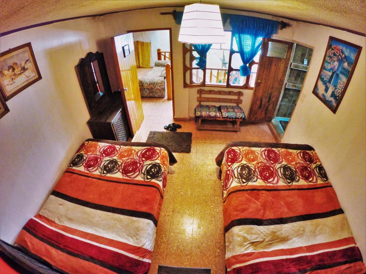 Casa Lothuz Spacio Cultural Y Disidente San Cristóbal de Las Casas エクステリア 写真